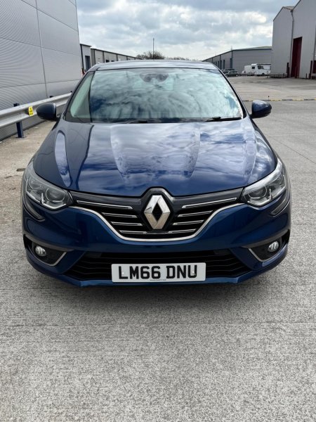 RENAULT